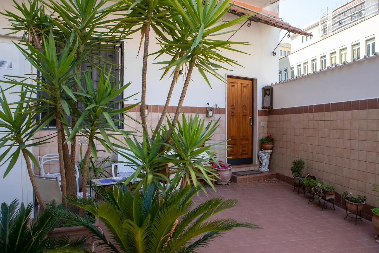 Gege'S Home Naples